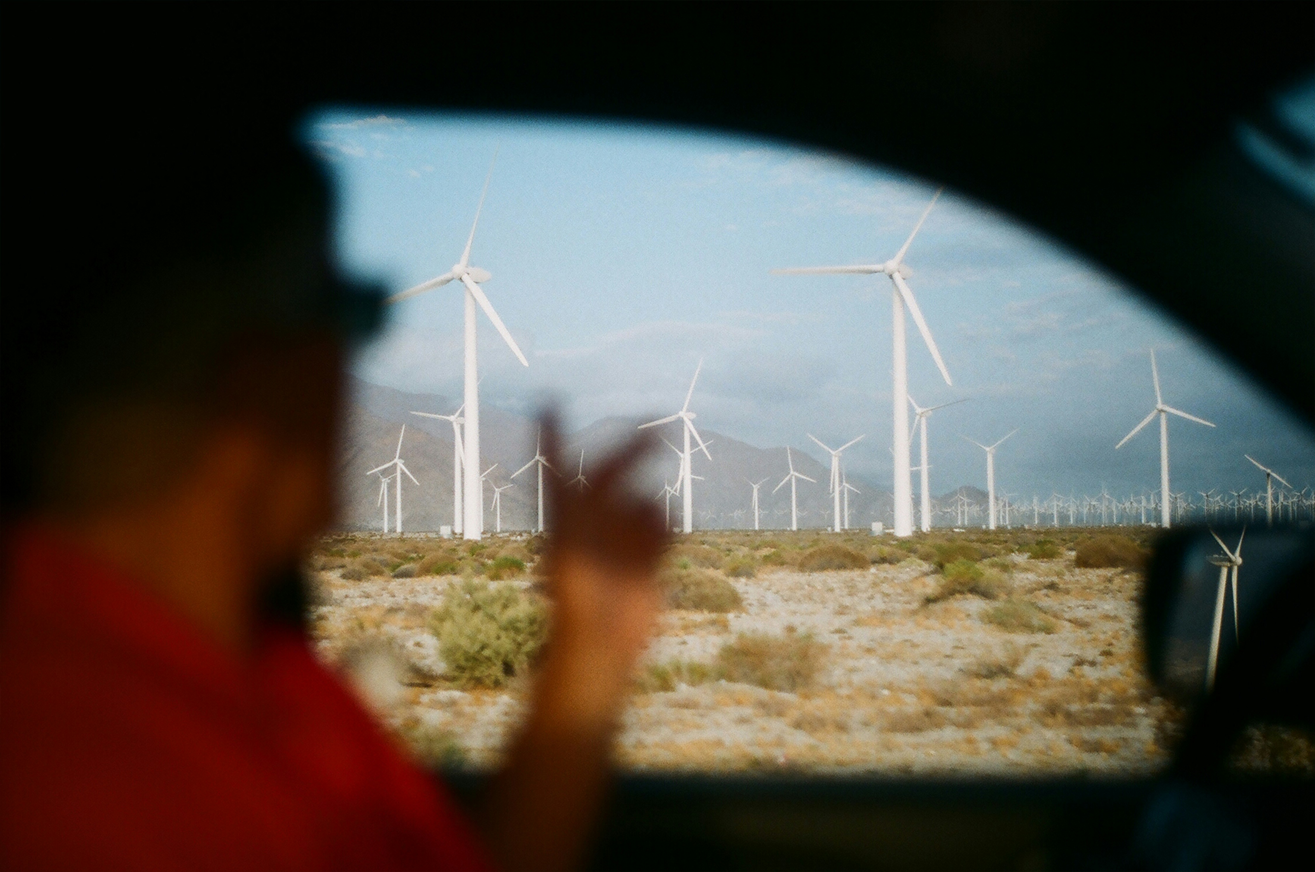 Énergies fossiles vs énergies renouvelables : comprendre la bascule énergétique